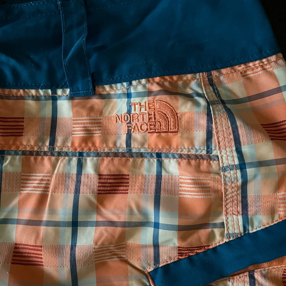 The North Face Shorts - Picture 3 of 7